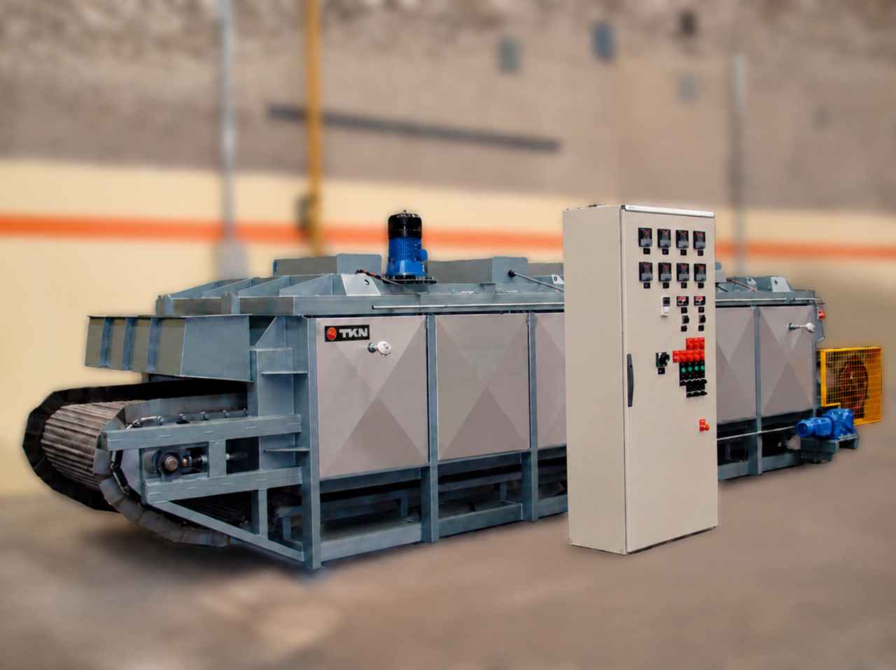 Continuous tempering furnance